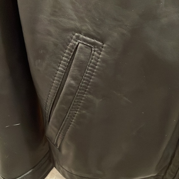 Men’s large soft leather jacket. - Picture 7 of 9